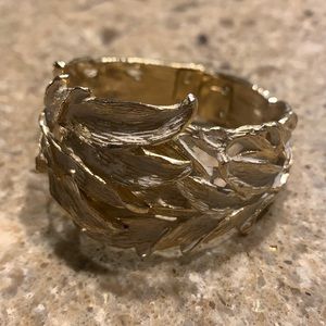 Vintage, gold leaf bracelet